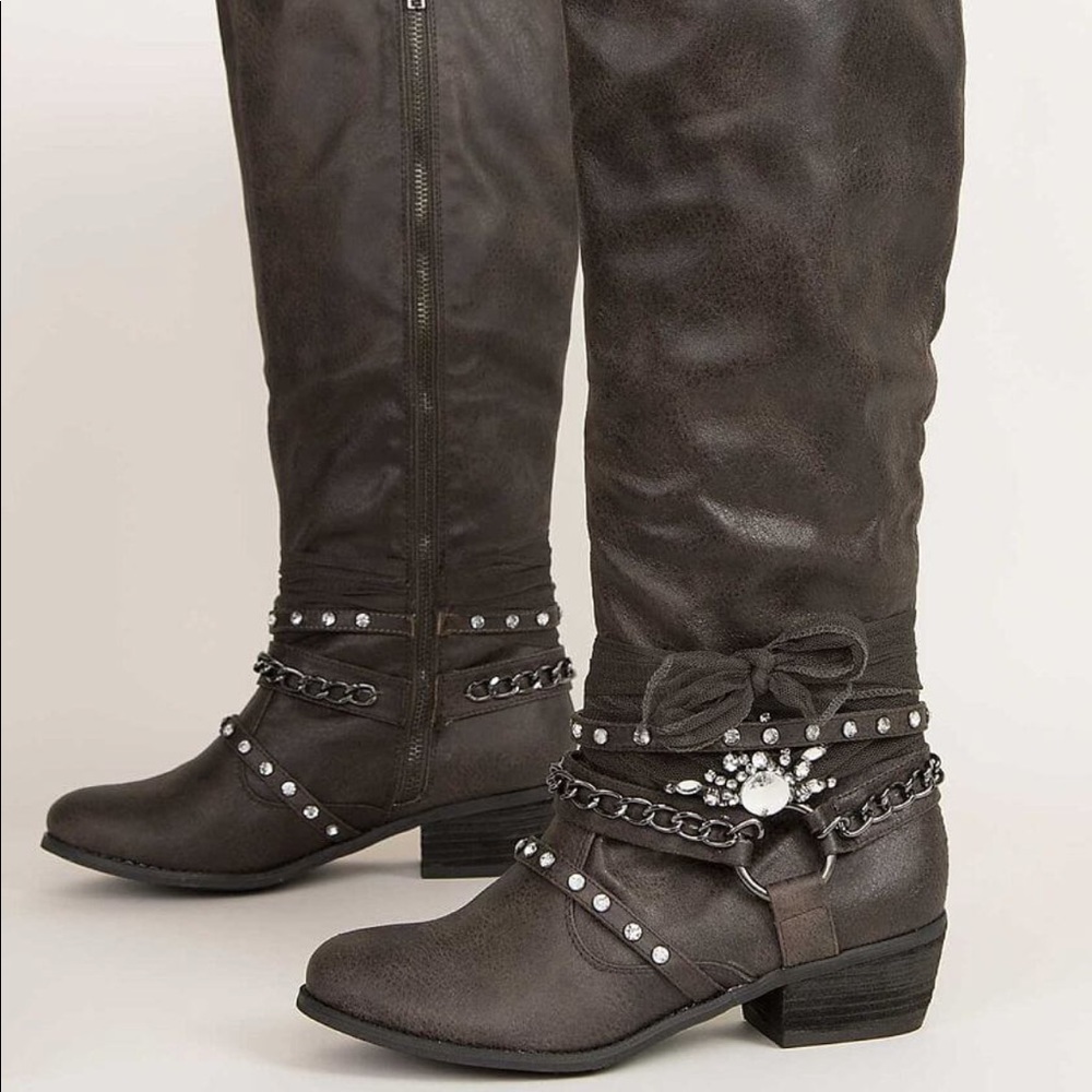 Tualamne Not Rated Boot👢